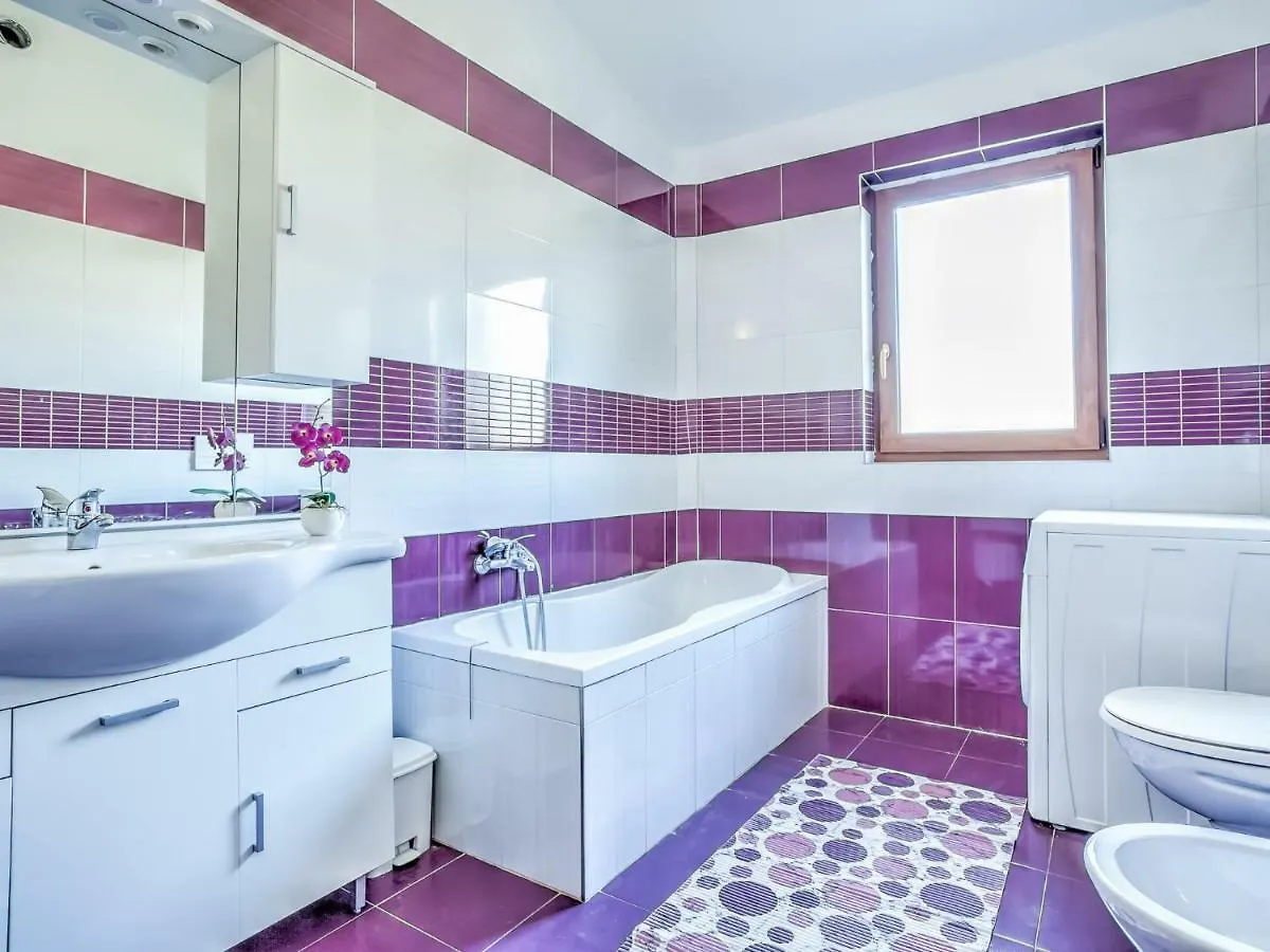 Apartment Ulika-2 By Interhome Tar-Vabriga
