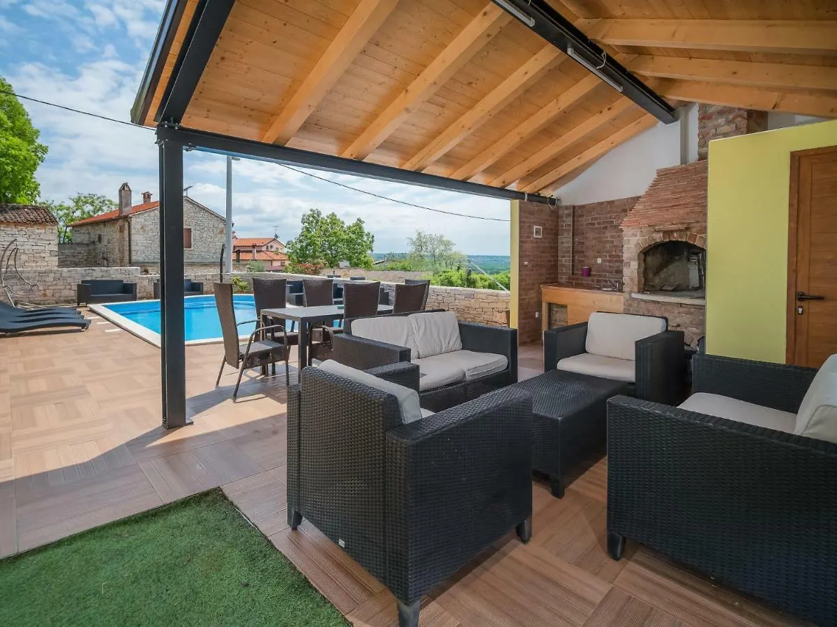 Apartment Ulika-2 By Interhome Tar-Vabriga